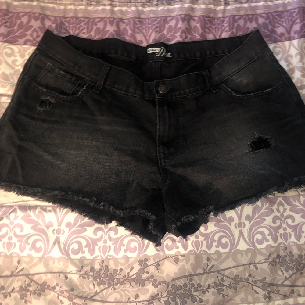 Destructed Black Wash Shorts